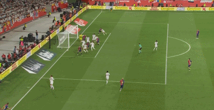 库尔图瓦逆转战胜对手,实现反超 库尔图瓦逆转战胜对手,实现反超