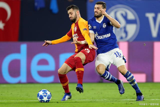 沙尔克攻守不佳,主场告负遭遇困境的简单介绍 沙尔克攻守不佳,主场告负遭遇困境的简单介绍