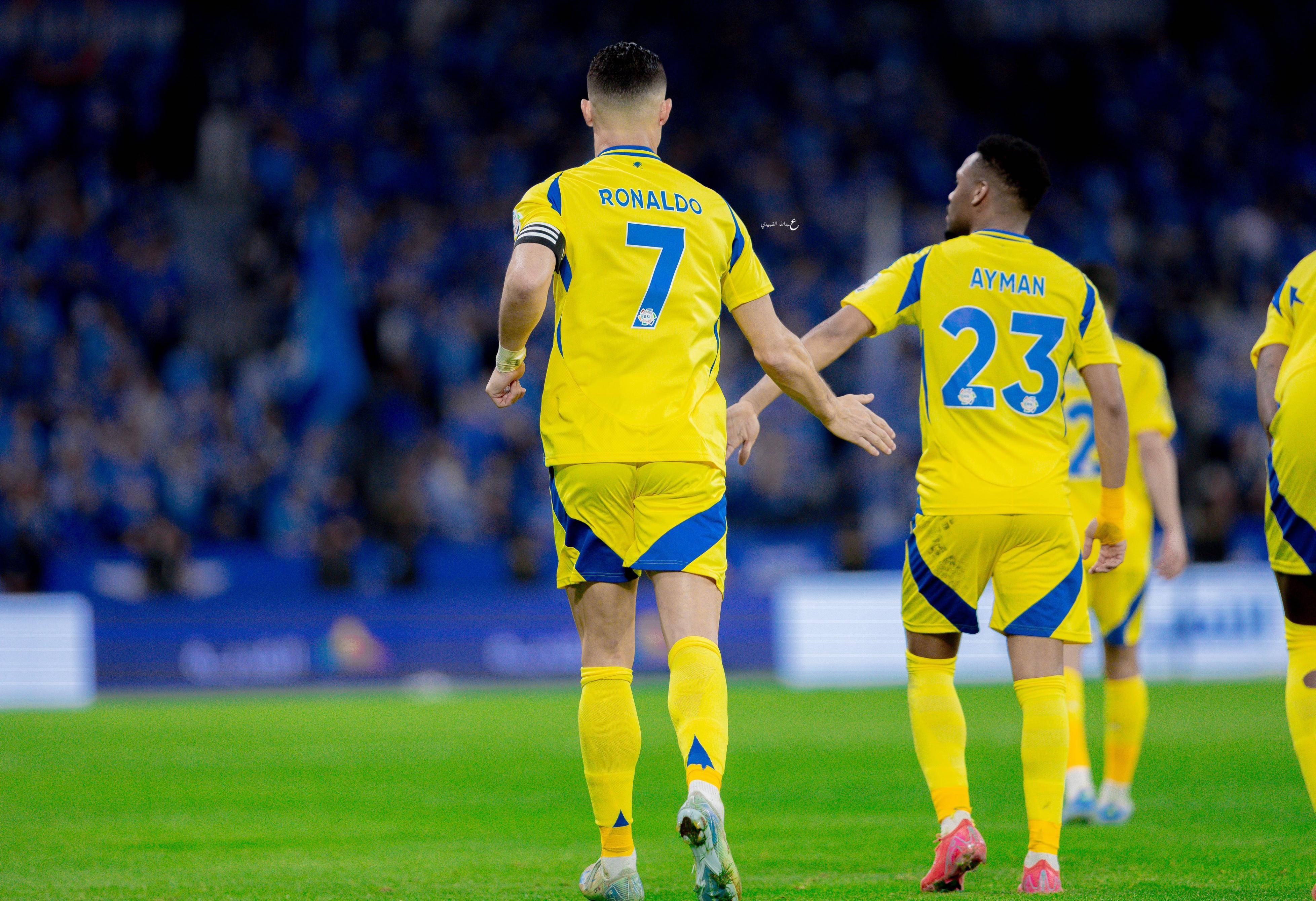 C罗焦点对战,Rookie与80激战日本队分钟,比赛规则变更胜负难料! C罗焦点对战,Rookie与80激战日本队分钟,比赛规则变更胜负难料!